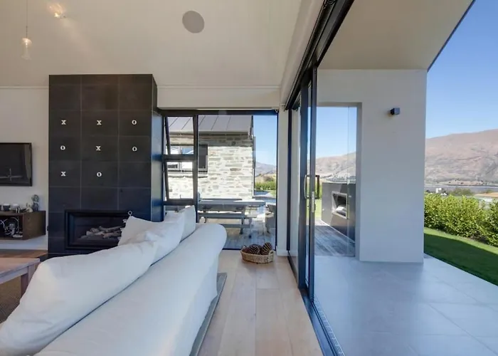 Ferienhaus Infinity Drive - Hot Tub - Views - Release Nz Wanaka